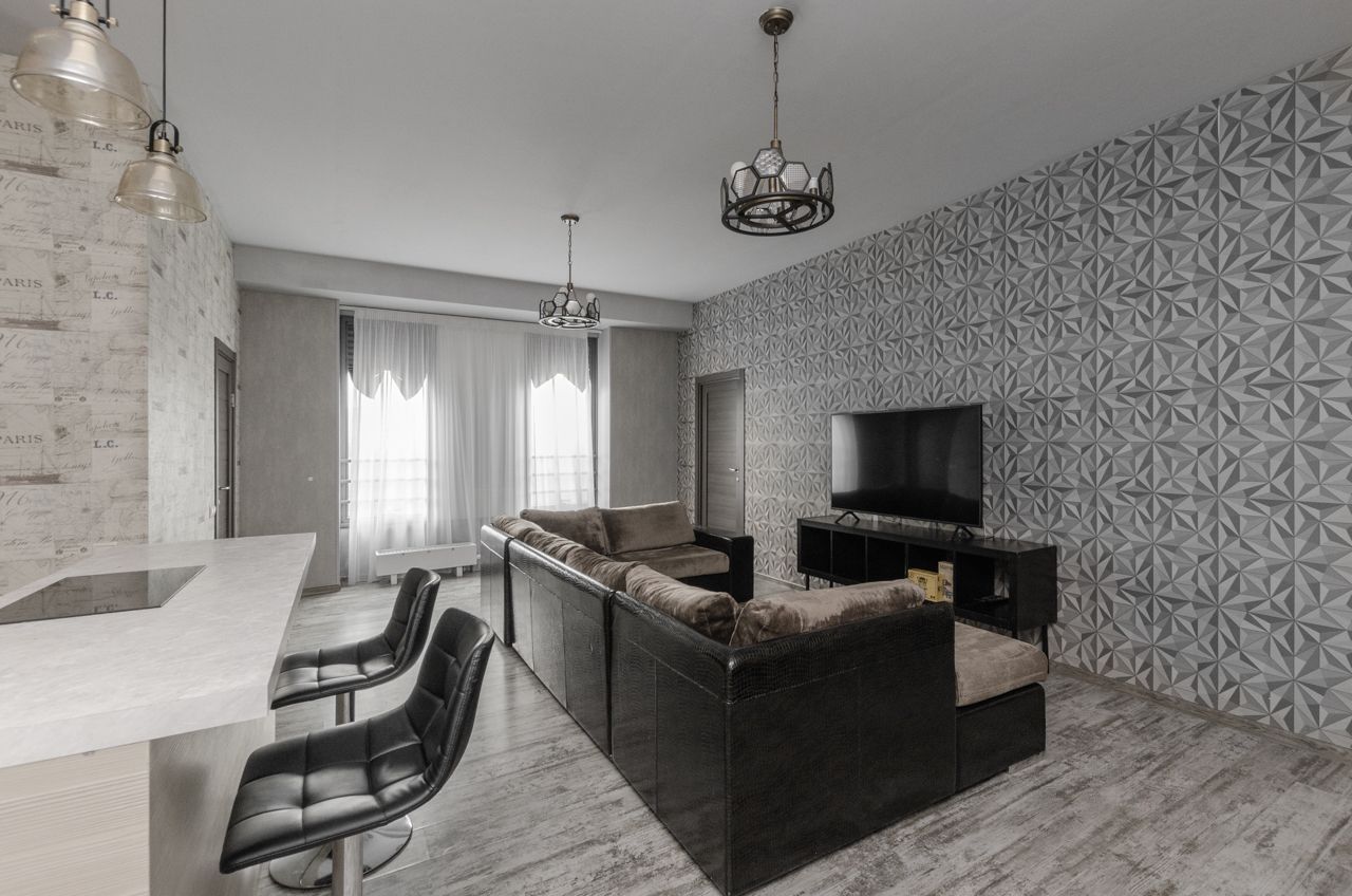 3-комнатная квартира, 82 м² — фото 1