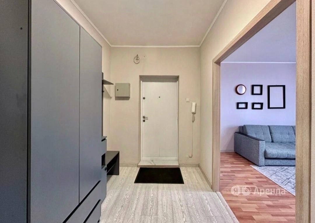 2-комнатная квартира, 56 м² — фото 1