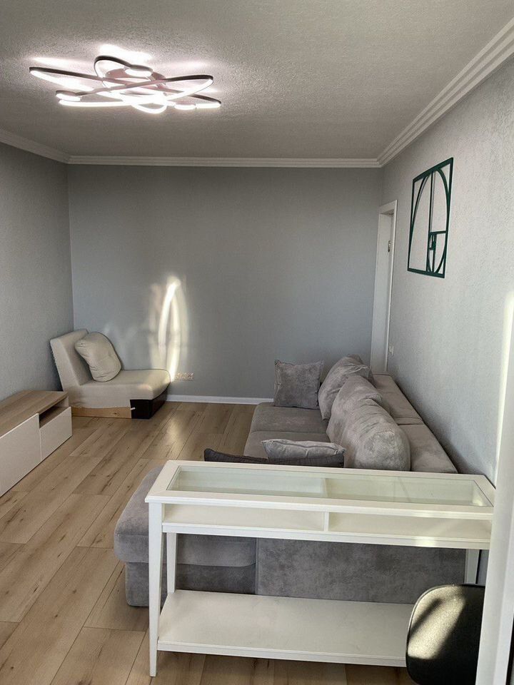 2-комнатная квартира, 60 м² — фото 1