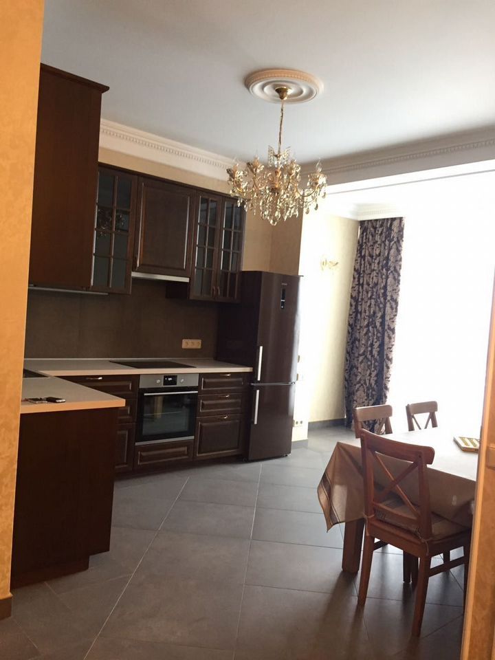 2-комнатная квартира, 65 м² — фото 1