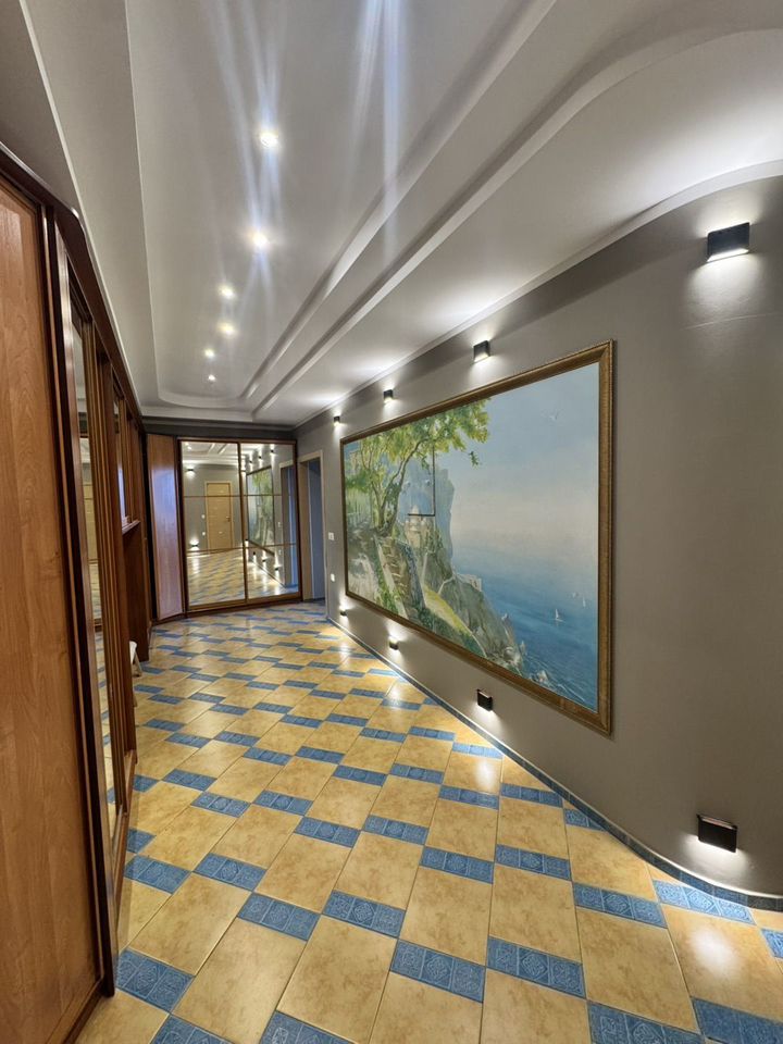 3-комнатная квартира, 115 м² — фото 1