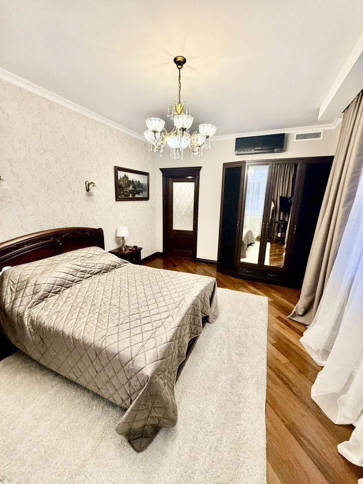 3-комнатная квартира, 140 м² — фото 2