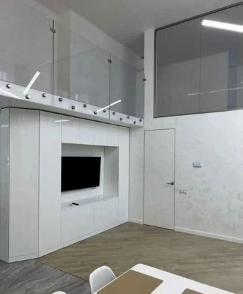 2-комнатная квартира, 102 м² — фото 3
