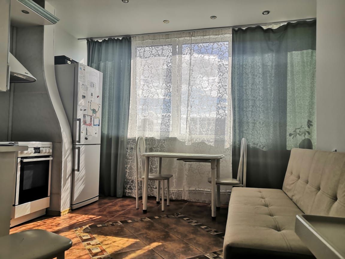 1-комнатная квартира, 58 м² — фото 1