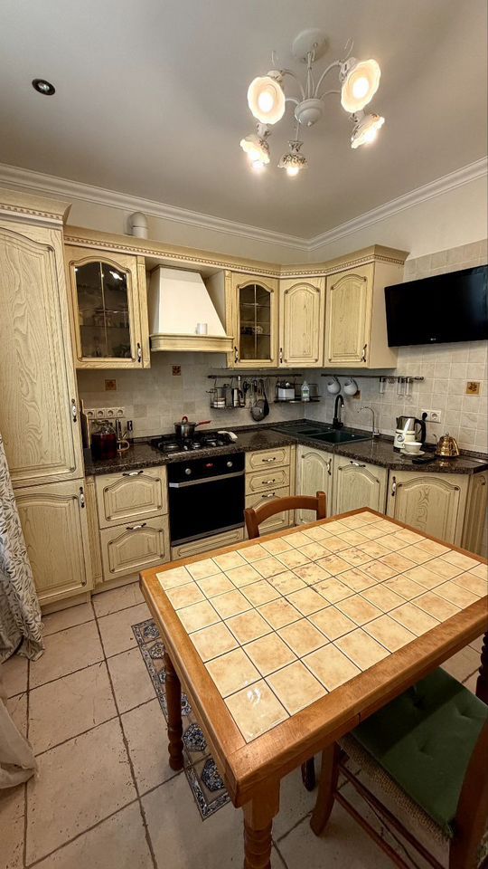 2-комнатная квартира, 57 м² — фото 1