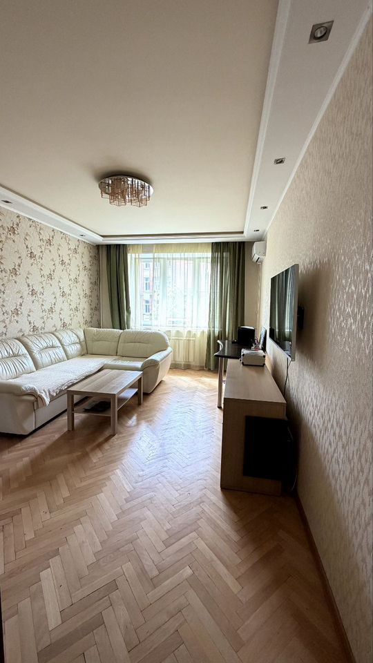 2-комнатная квартира, 57 м² — фото 3