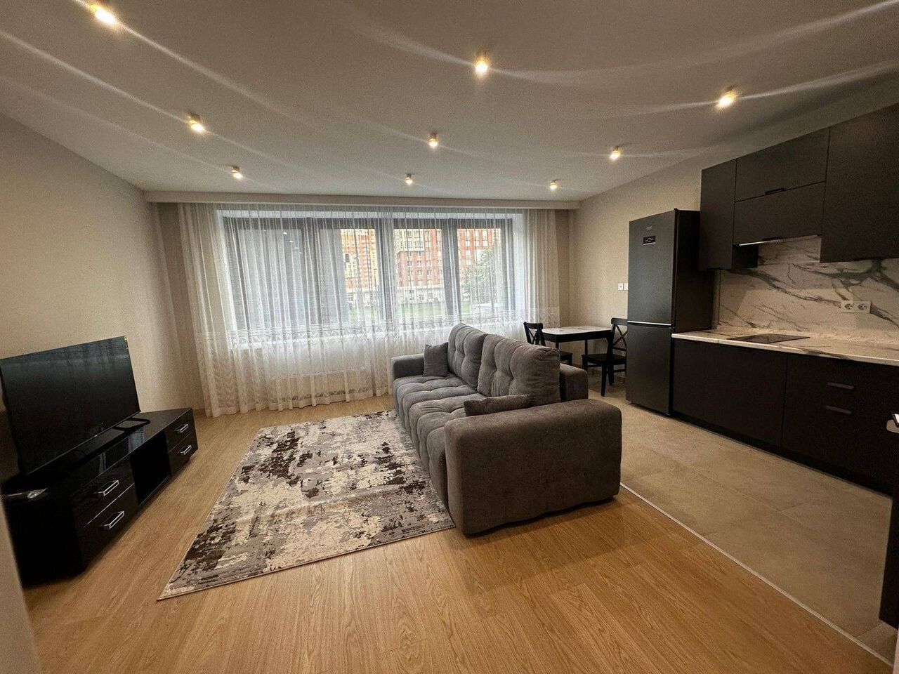 Квартира-студия, 42 м² — фото 1