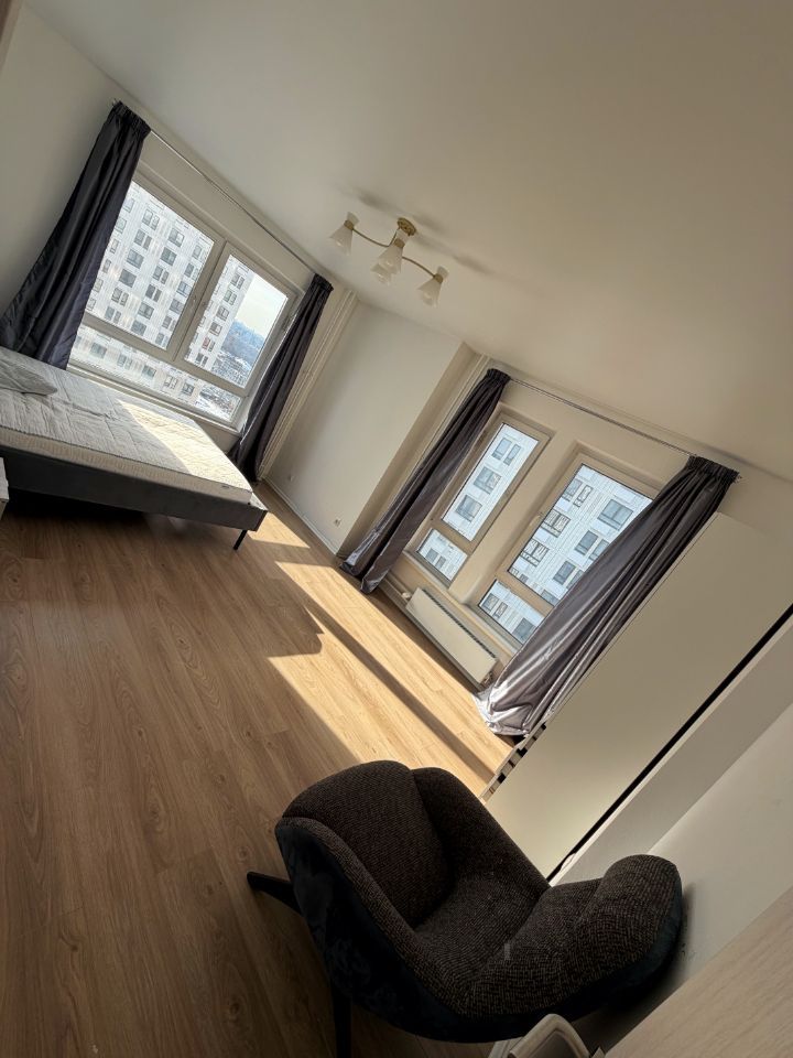 3-комнатная квартира, 90 м² — фото 1