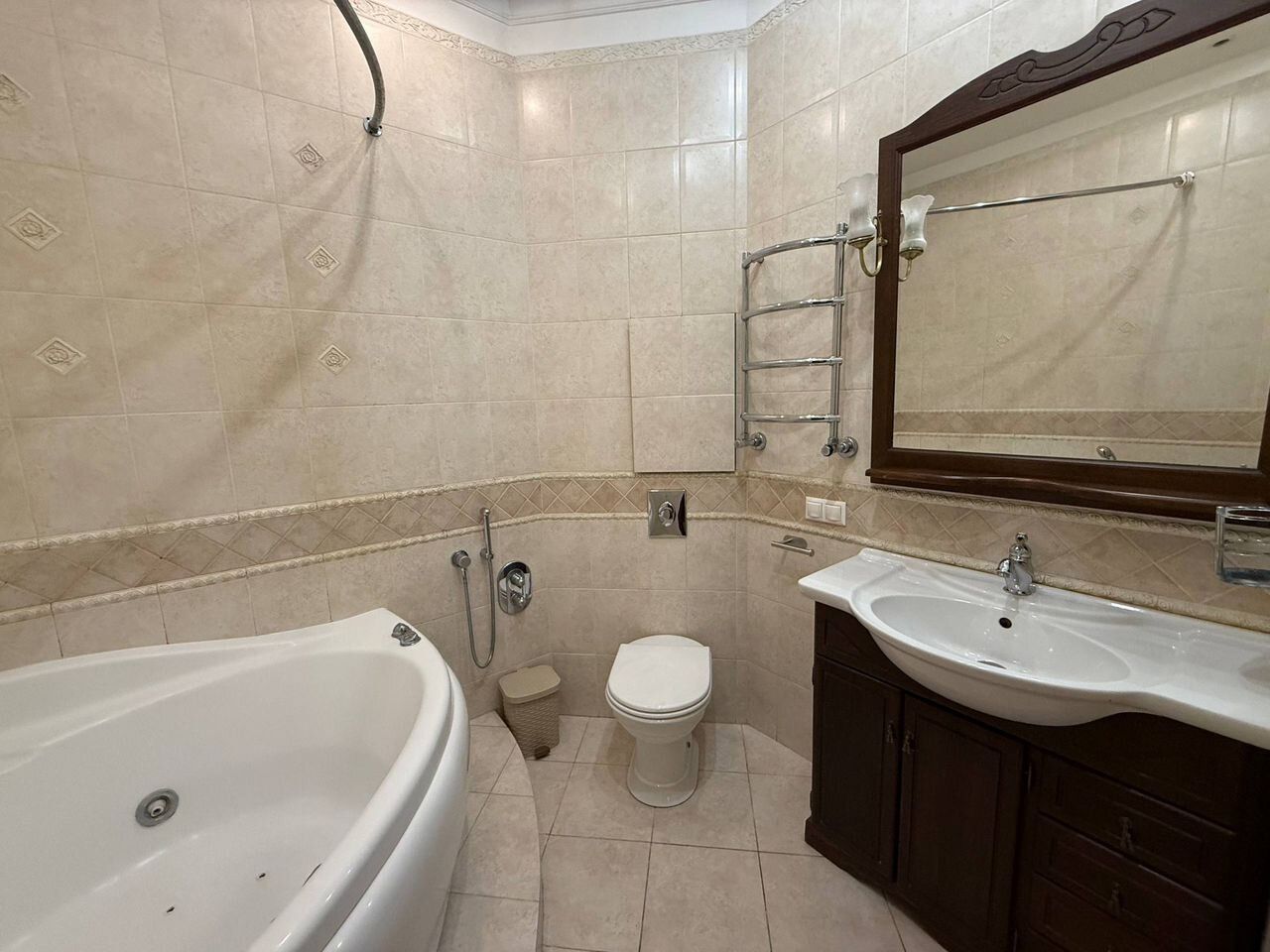 2-комнатная квартира, 75 м² — фото 8