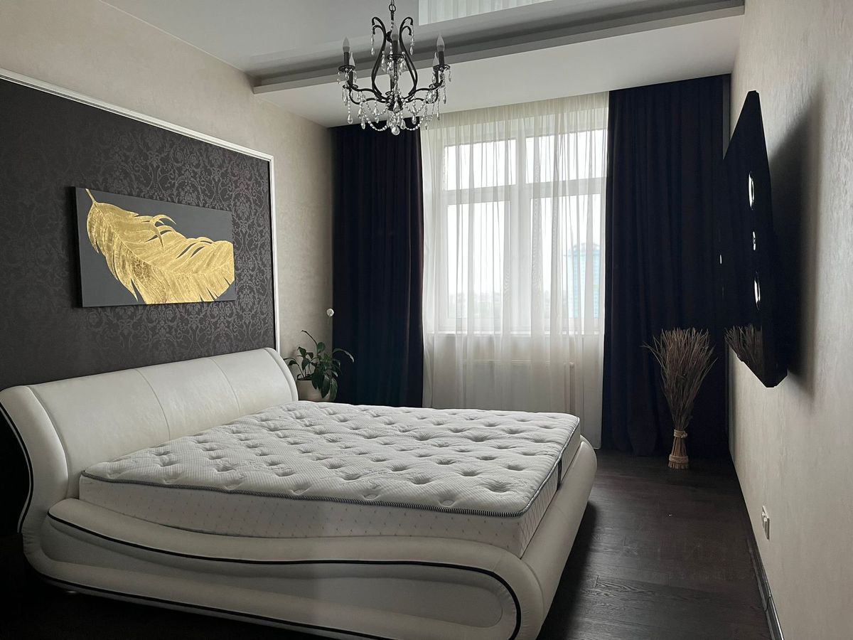 3-комнатная квартира, 106 м² — фото 3