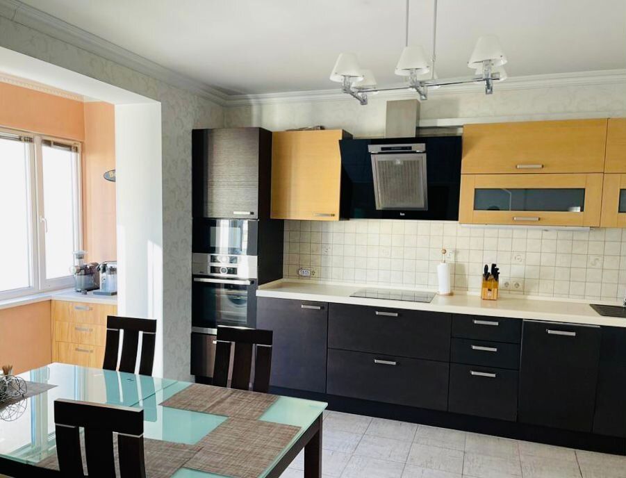 2-комнатная квартира, 72 м² — фото 1