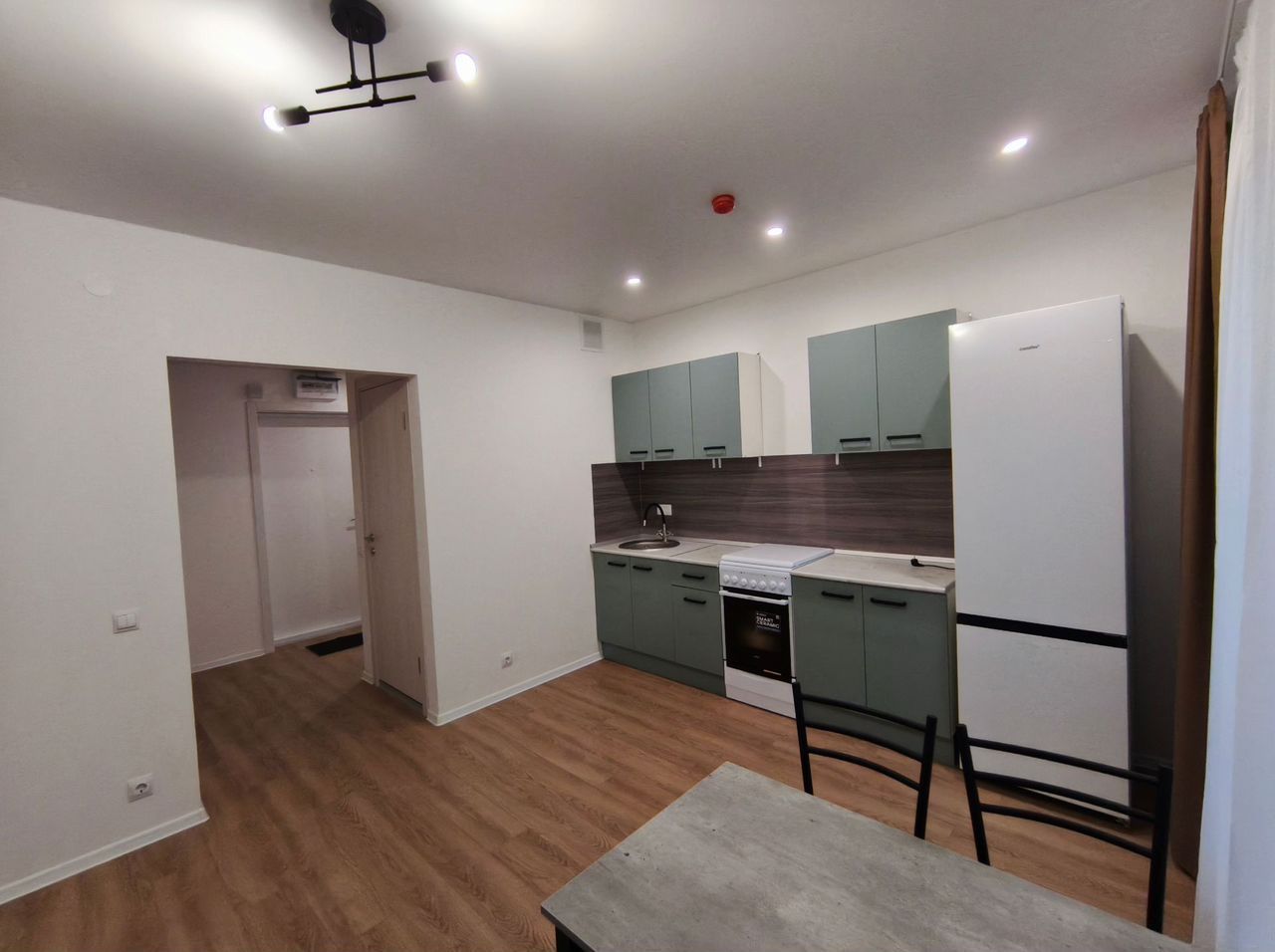 3-комнатная квартира, 55 м² — фото 2