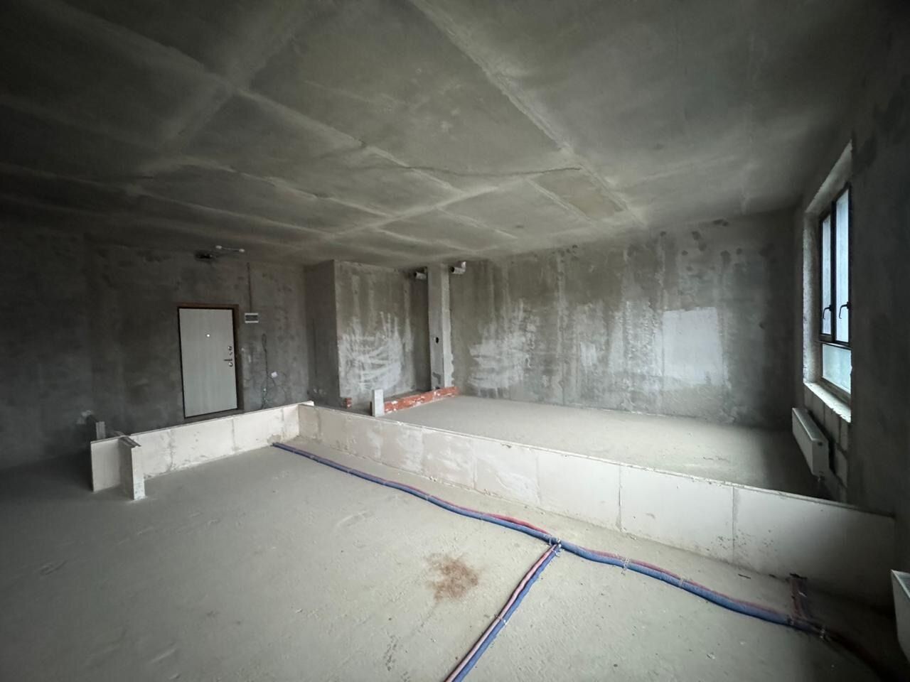 Квартира-студия, 82 м² — фото 3