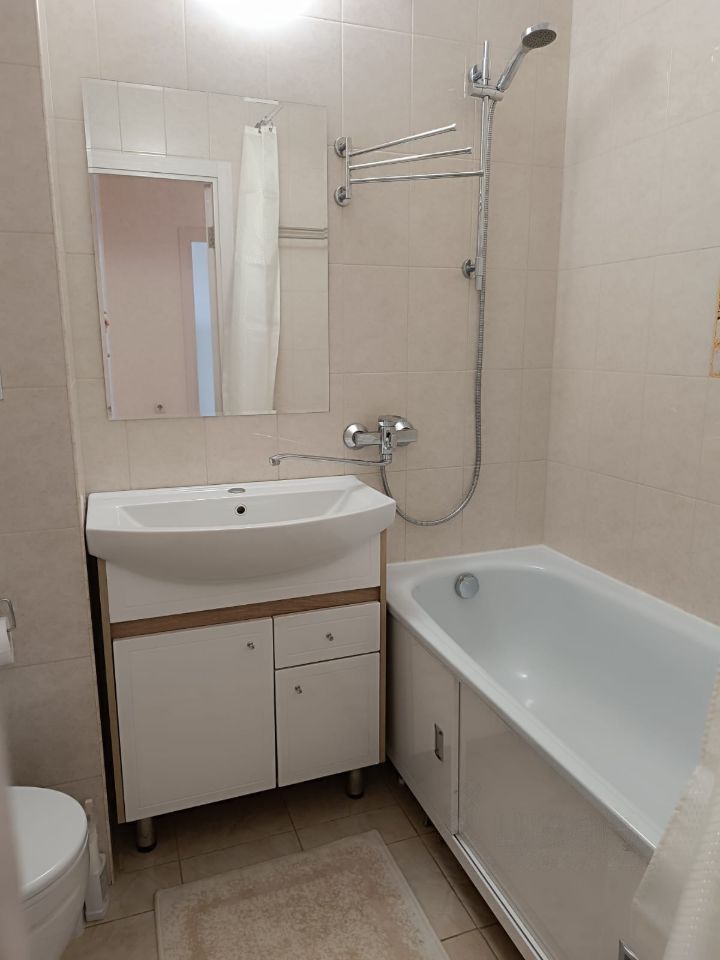 1-комнатная квартира, 42 м² — фото 8