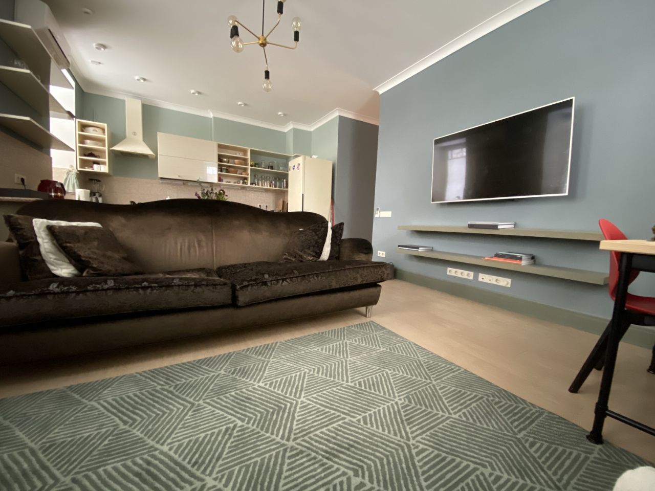 2-комнатная квартира, 58 м² — фото 2