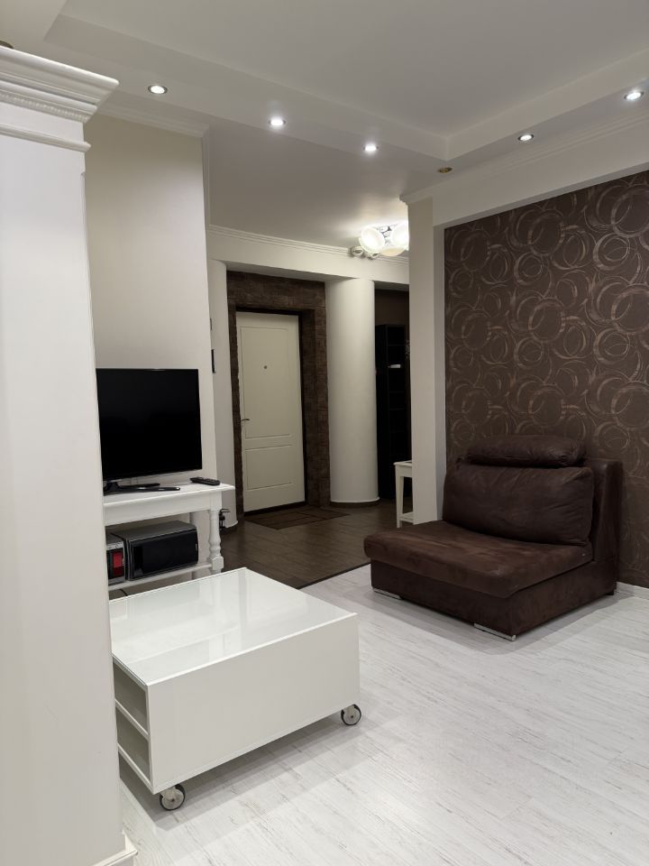 2-комнатная квартира, 73 м² — фото 2