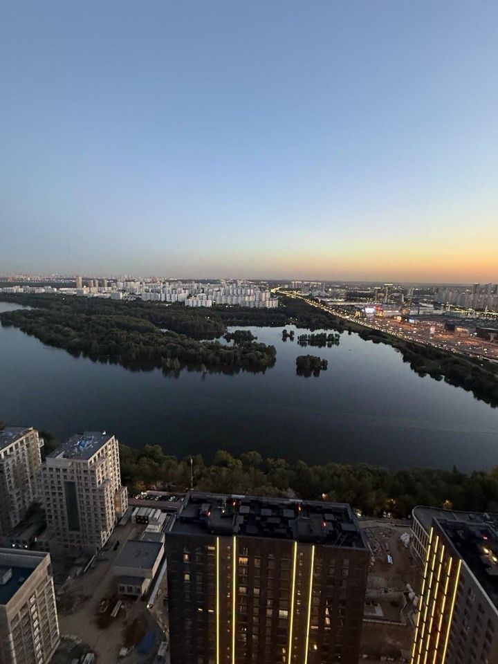 1-комнатная квартира, 42 м² — фото 2