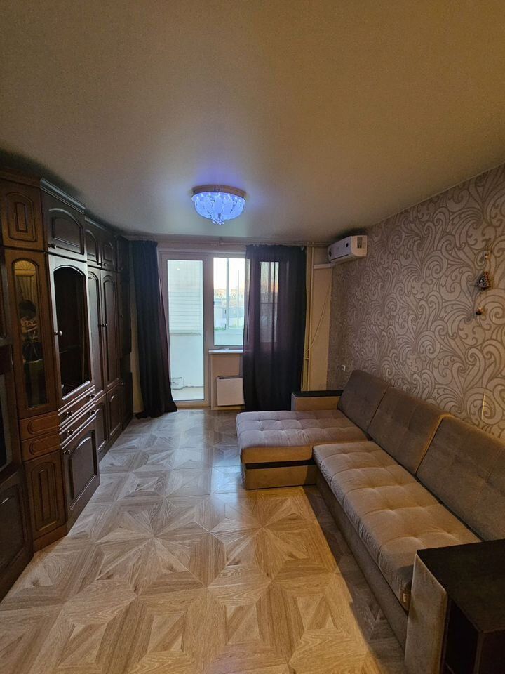 1-комнатная квартира, 42 м² — фото 1
