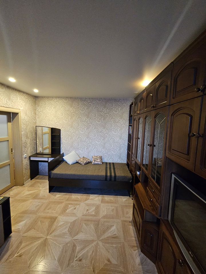 1-комнатная квартира, 42 м² — фото 2