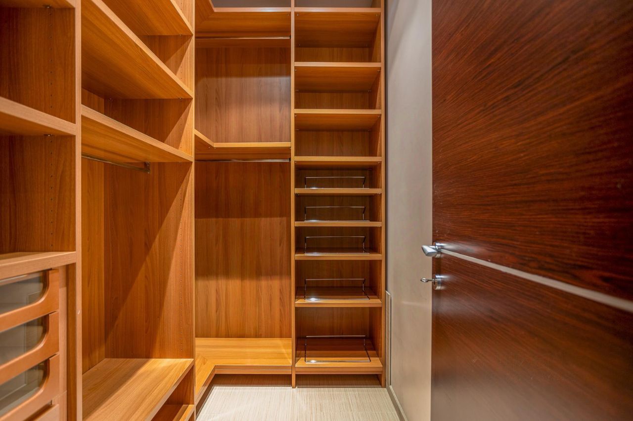 5-комнатная квартира, 220 м² — фото 5