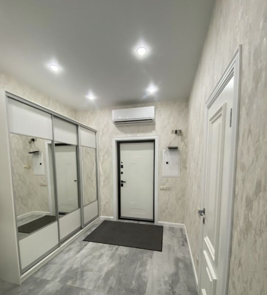 1-комнатная квартира, 52 м² — фото 2
