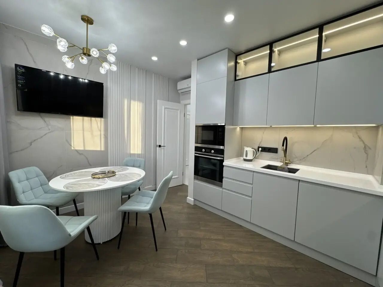 2-комнатная квартира, 77 м² — фото 4