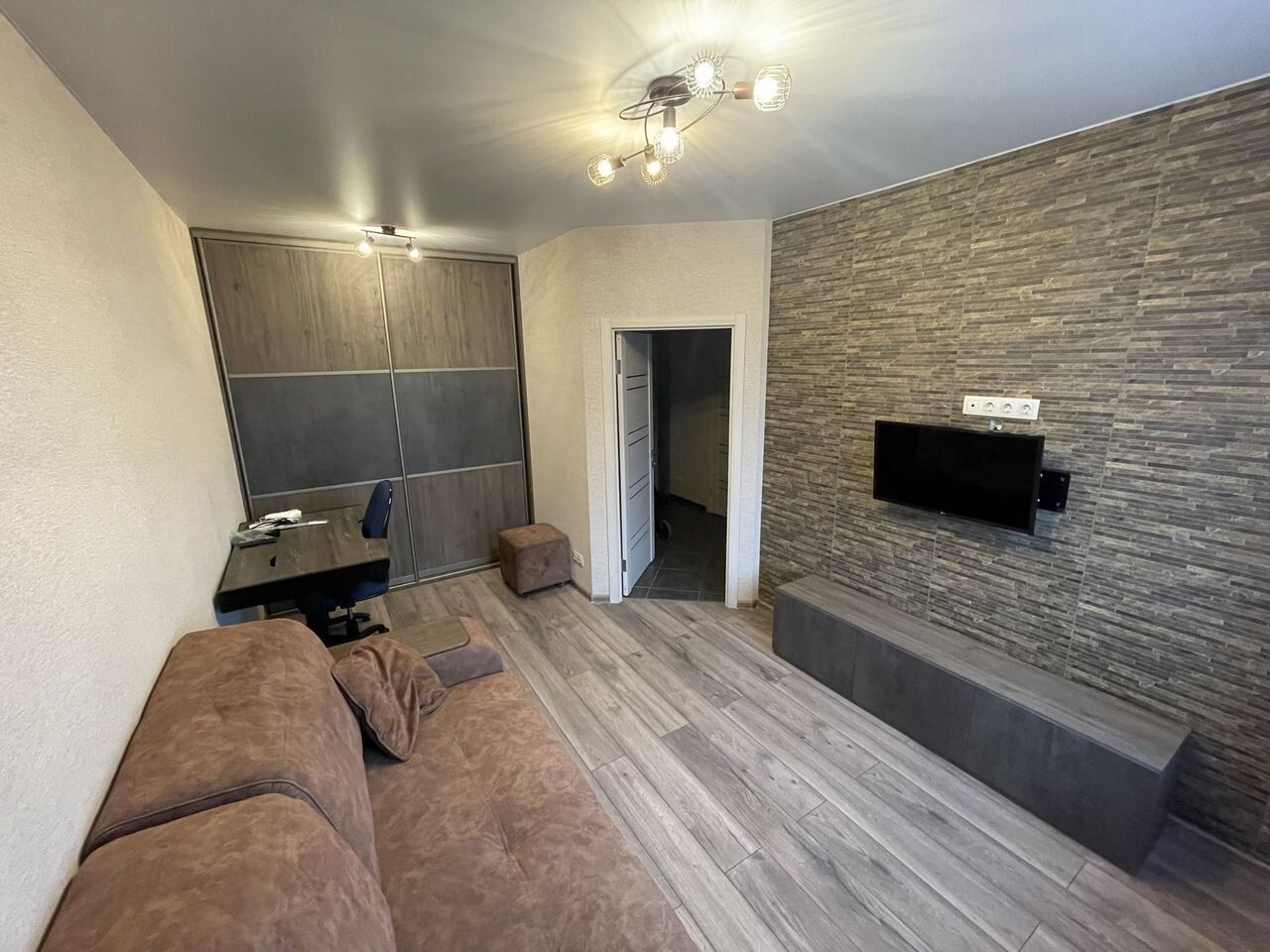 1-комнатная квартира, 35 м² — фото 1