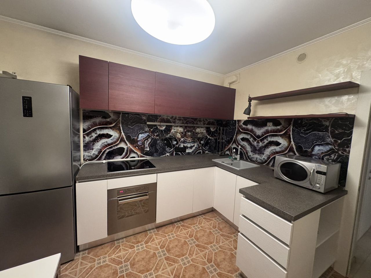 2-комнатная квартира, 55 м² — фото 2