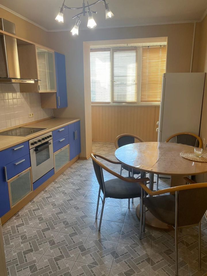 2-комнатная квартира, 60 м² — фото 2
