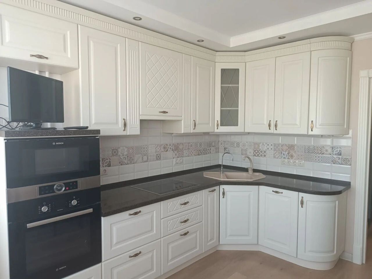 2-комнатная квартира, 60 м² — фото 1