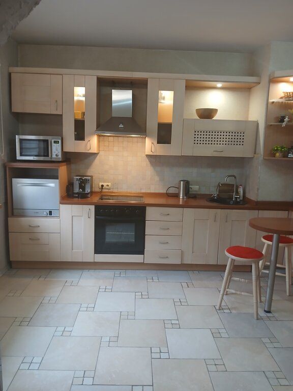 3-комнатная квартира, 100 м² — фото 1