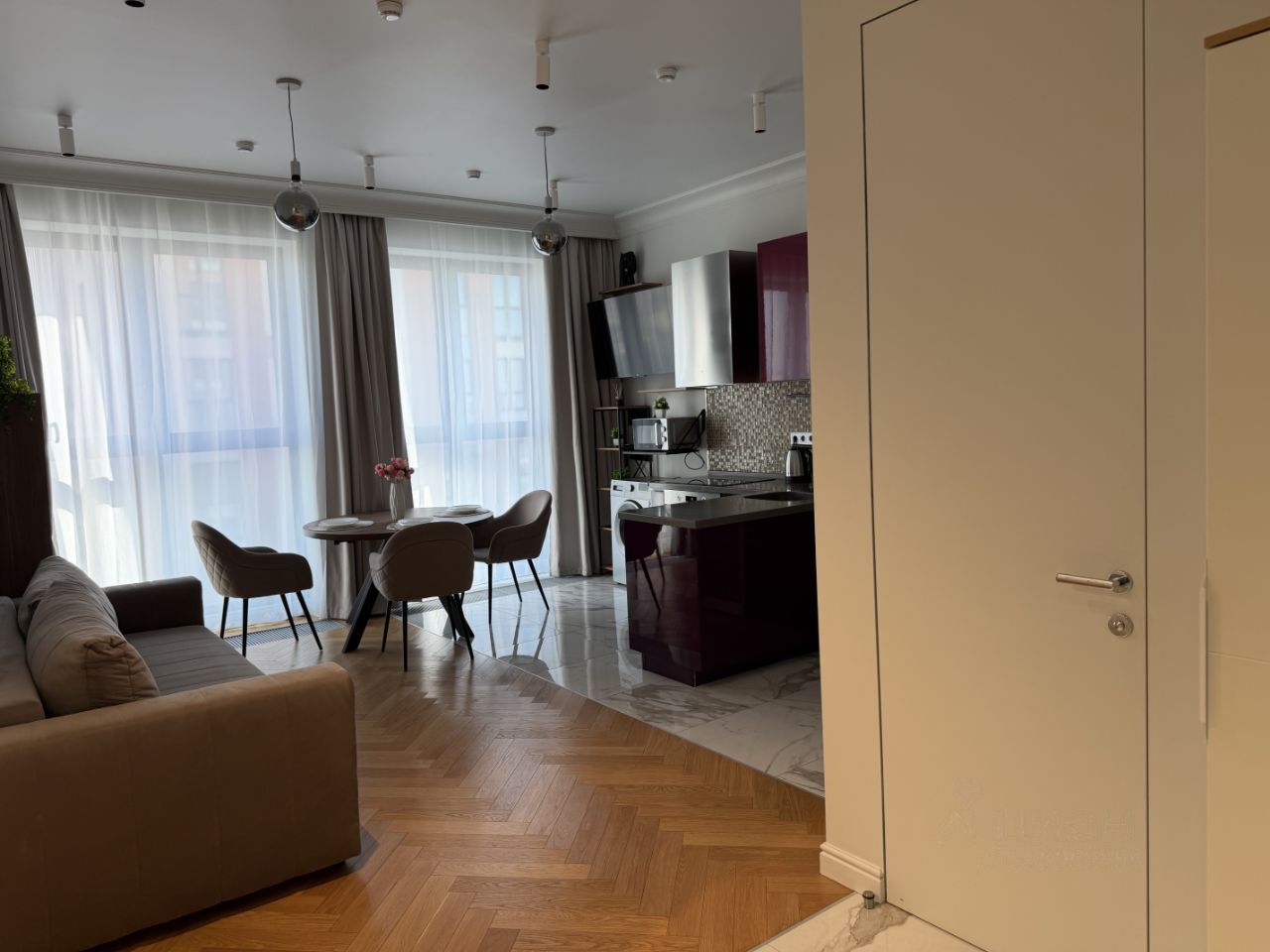2-комнатная квартира, 55 м² — фото 4