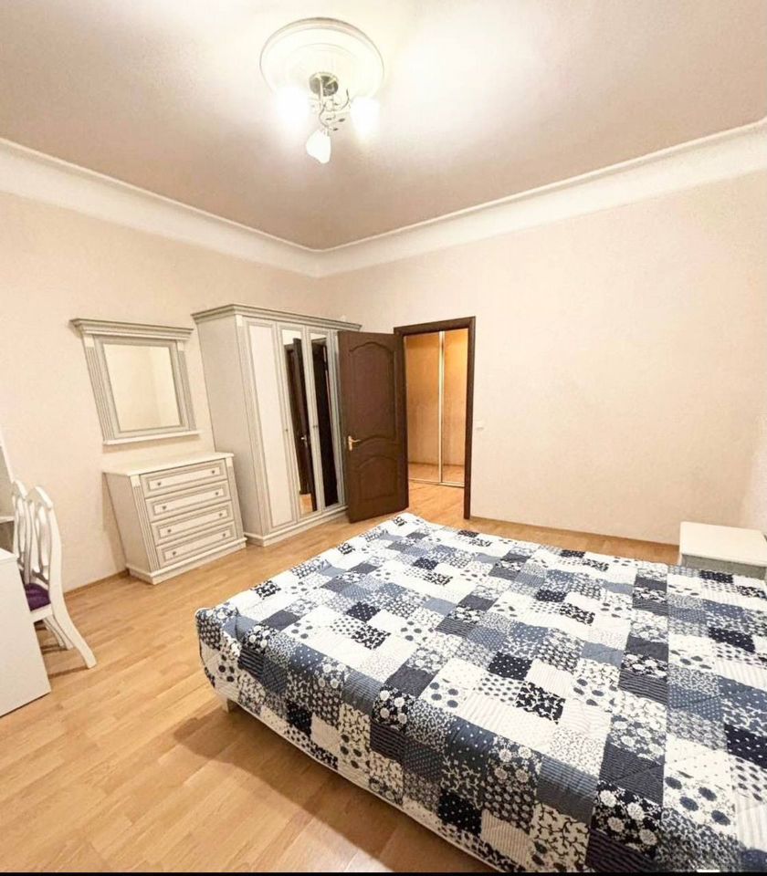 2-комнатная квартира, 65 м² — фото 2
