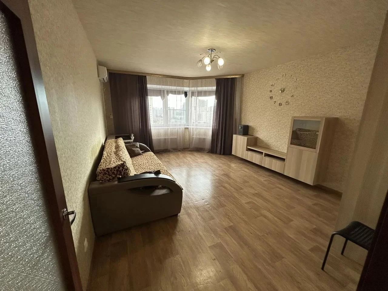 1-комнатная квартира, 48 м² — фото 3