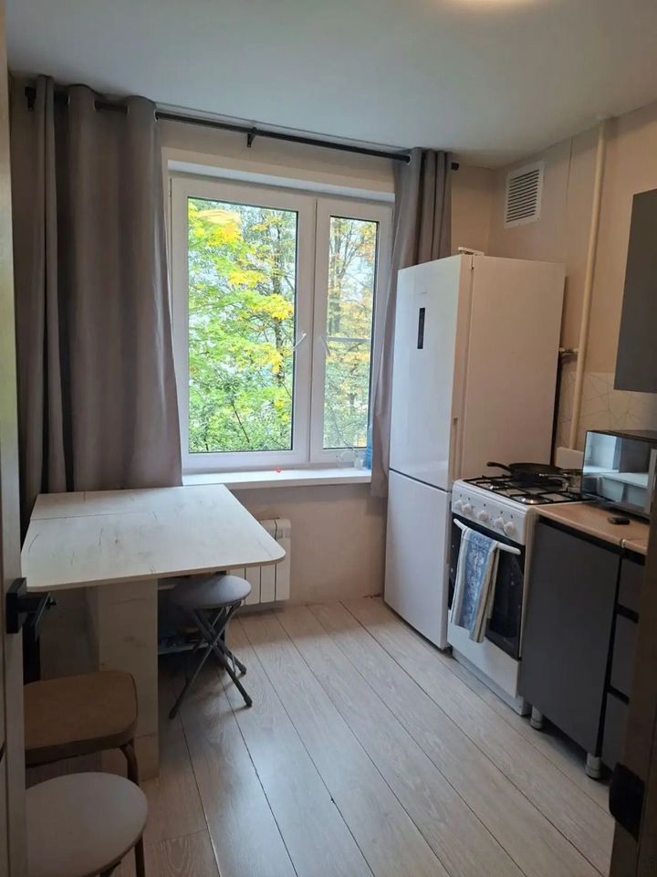 1-комнатная квартира, 35 м² — фото 1