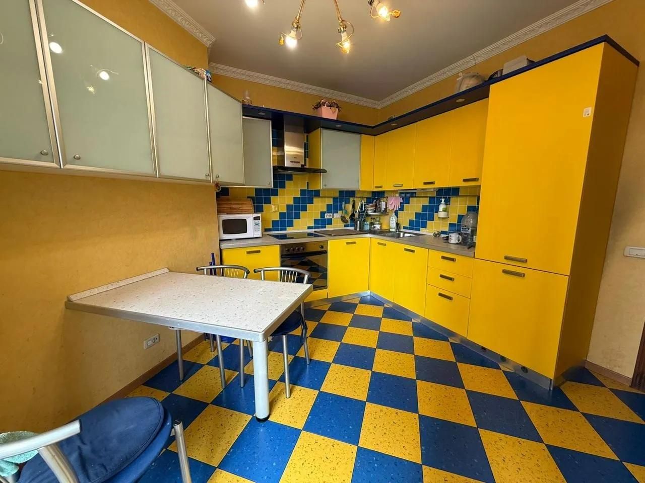 2-комнатная квартира, 73 м² — фото 7