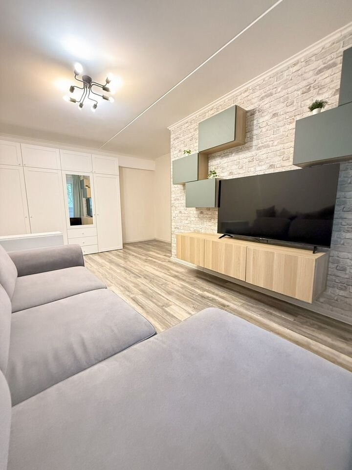 2-комнатная квартира, 42 м² — фото 2