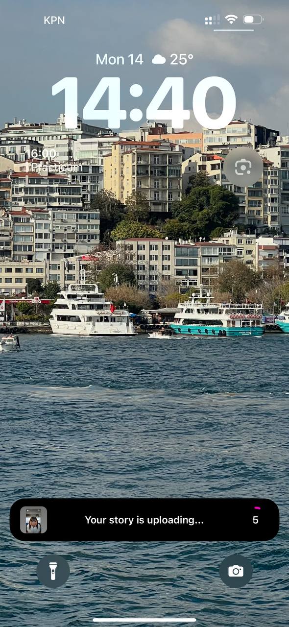 Теперь наши лайки поставленные к постам в Инстаграме летают по экрану. При первой встрече…, медиа 2