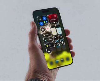 Controls for resizing Control Center elements in iOS 18.