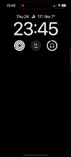The new Siri is the same)