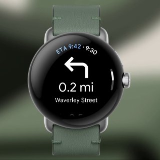 On WearOS, tuned for Google watches and the round form factor, the time indicator, scrollbars, and button layouts sit on a circle — sexy ✨