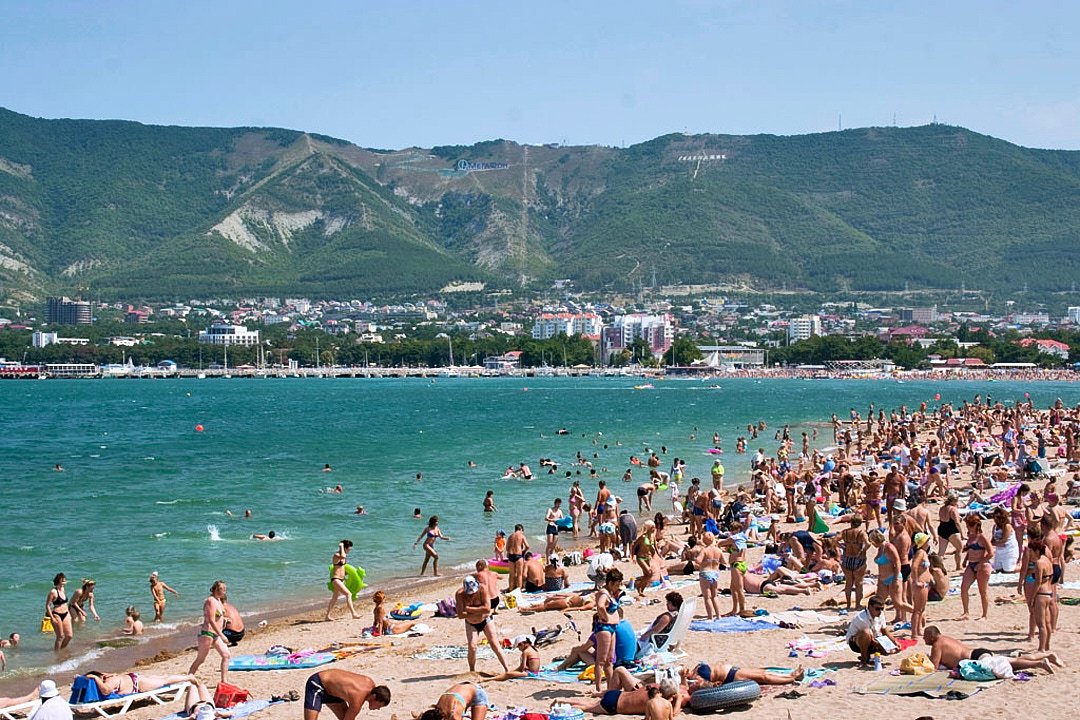gelendzhik beach