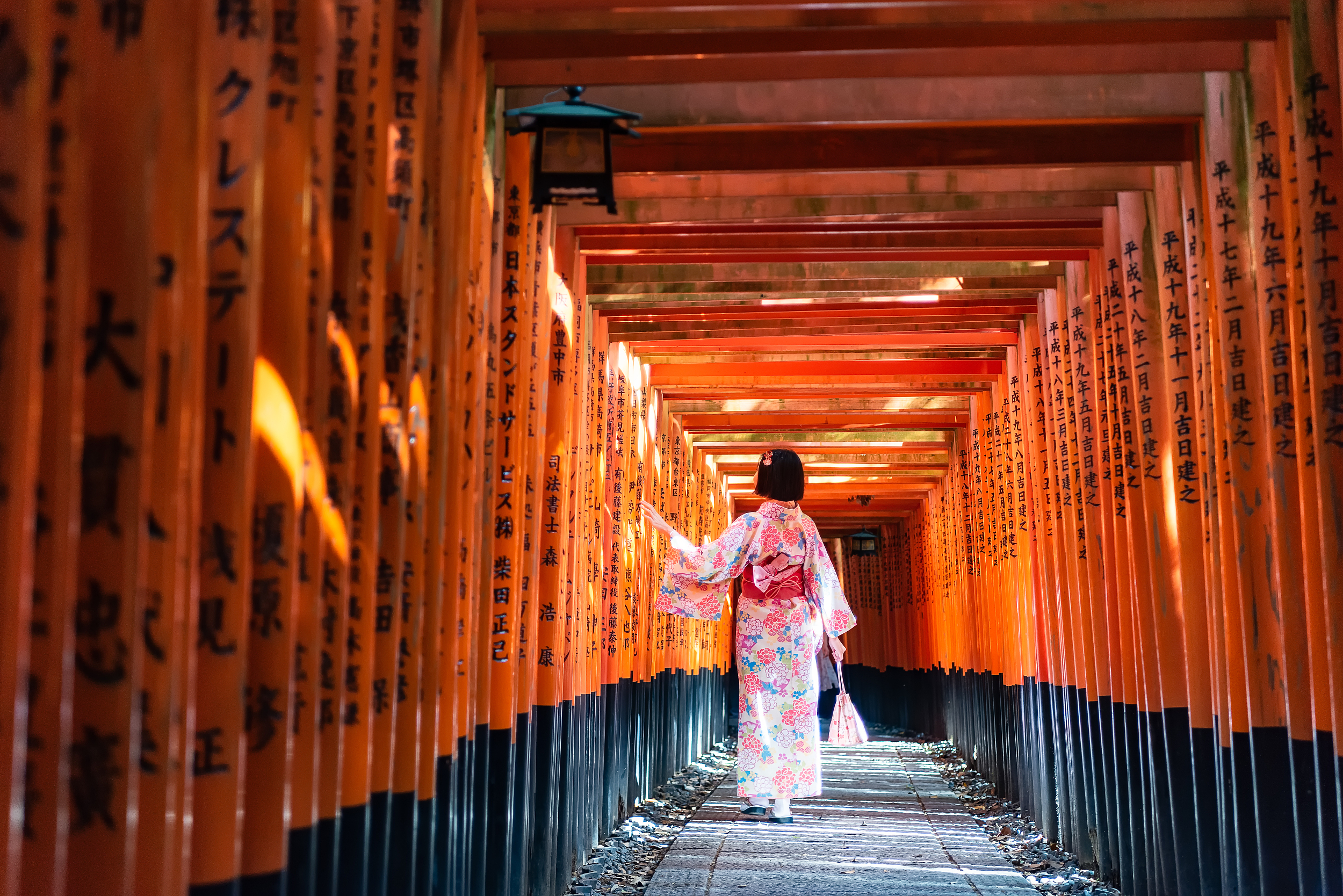 Сэнбон Тории (Тысяча ворот Тории)