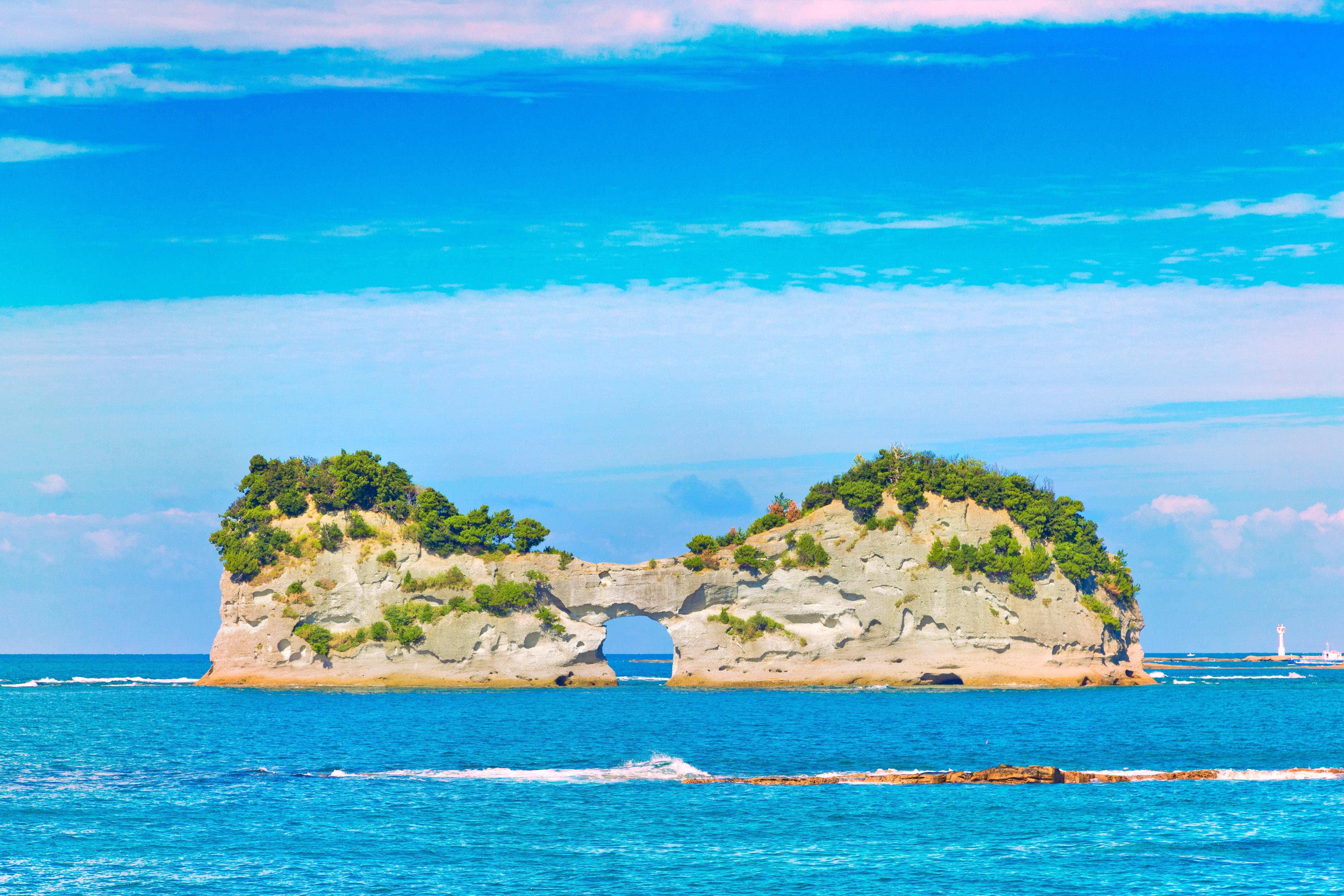 Остров Энгэцу