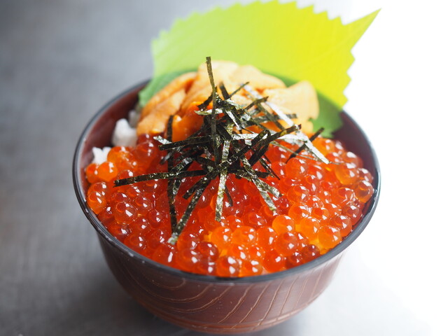 Kui Dokoro Shake Ban Ya: Meeresfrüchte aus Hokkaido vom Holzkohlegrill — 1