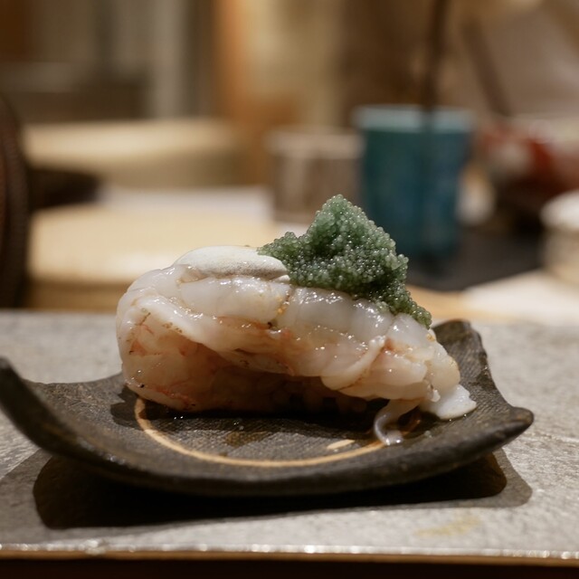 Sushi Ei: нестандартные суши омакасэ и редкое сакэ — 5