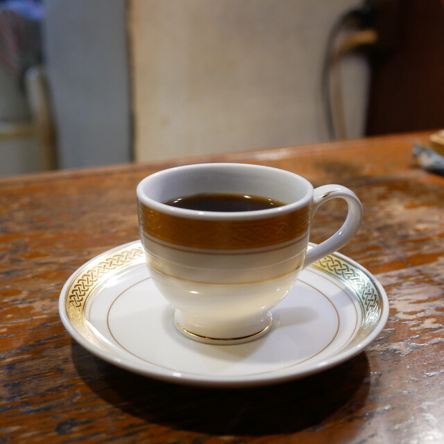CAFE DE L’AMBRE: историческая кофейня в Гинзе — 3