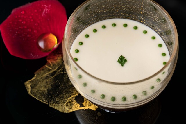 L'ATELIER de Joel Robuchon: современная французская кухня за стойкой — 5