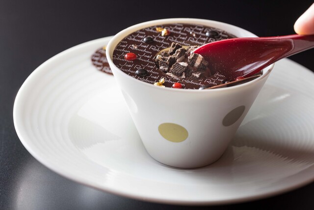 L'ATELIER de Joel Robuchon: современная французская кухня за стойкой — 4