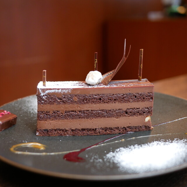 Chocolatier Palet d'Or Tokyo: десерты и парфе из какао-бобов — 5